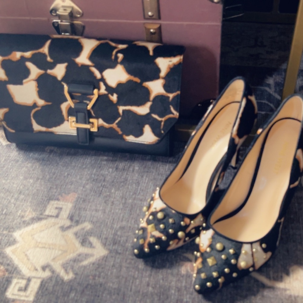Cowhide clutch and matching studded pumps size 7 - Nine West